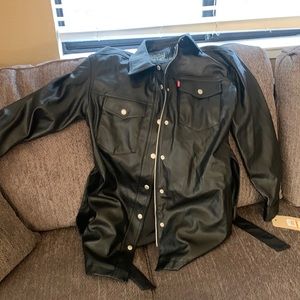 Women’s faux leather Levi’s jacket S